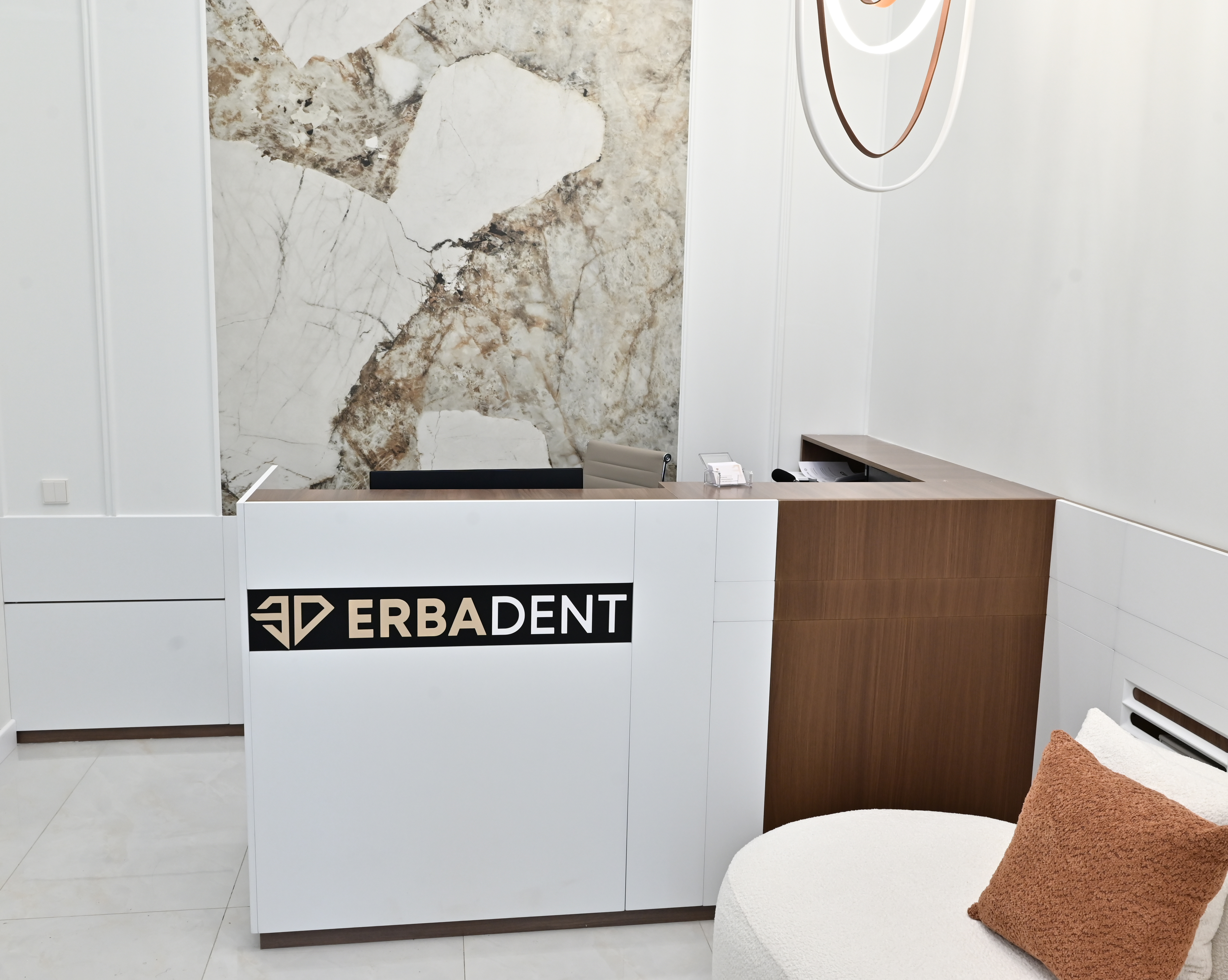 Erba Dent Interior 5